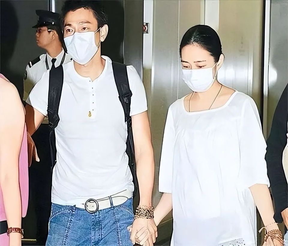 59岁朱丽倩:出身豪门46岁才生女儿,被评为“最辛苦天王嫂”(组图) - 3