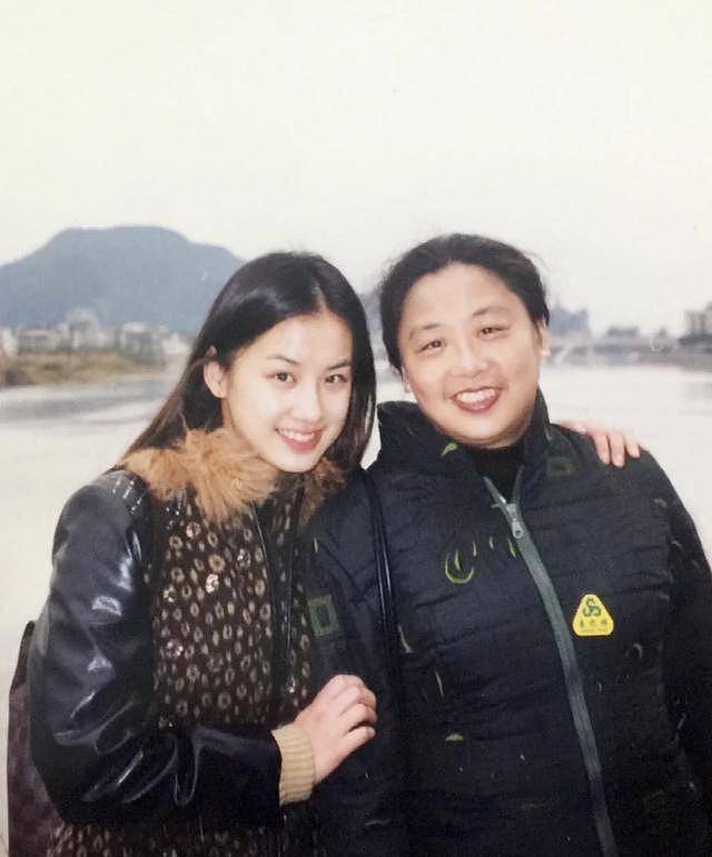 黄圣依离婚后面相变了？被婚姻耽误的玉女，10个角色勾勒神仙颜值（组图） - 7