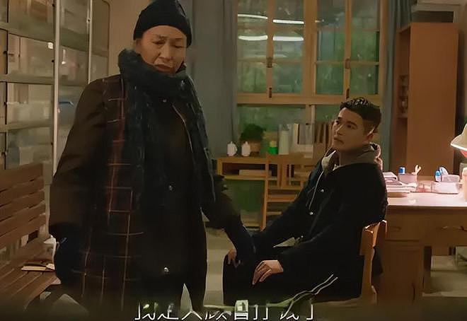 戏里土炸，戏外时髦精，《刑警的日子》60岁的她才是“人间清醒”（组图） - 5