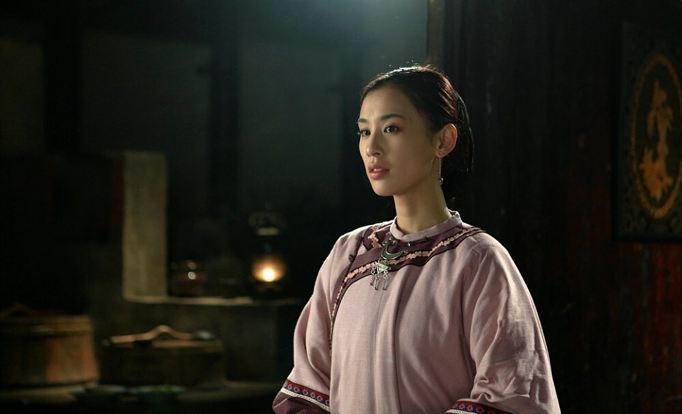 黄圣依离婚后面相变了？被婚姻耽误的玉女，10个角色勾勒神仙颜值（组图） - 37