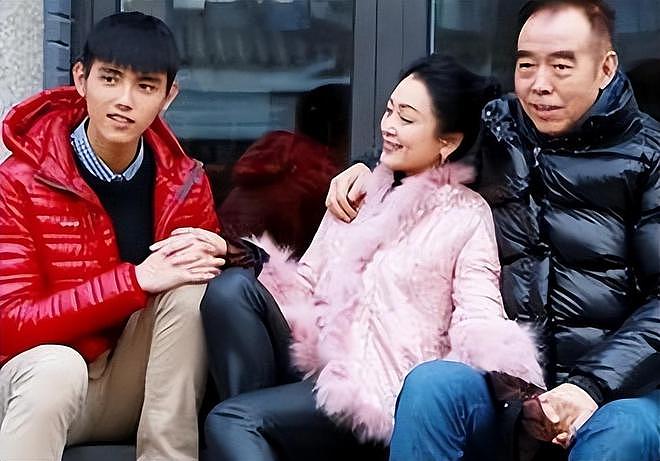 回顾长得丑演技还烂，满脸写着“关系户”的5位演员，看着就心烦（组图） - 14