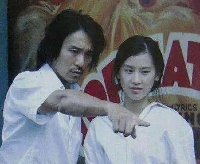 黄圣依离婚后面相变了？被婚姻耽误的玉女，10个角色勾勒神仙颜值（组图） - 12
