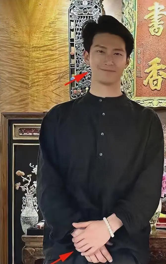 窦骁离婚再添实锤？何超莲和家人庆生独缺他，两人均摘下婚戒（组图） - 8