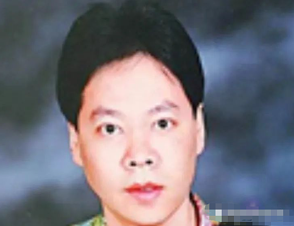 瘫痪渣男早已去世!逼老婆自杀被儿子目击,急诊室前研究遗产想占为己有,被小三骗走全部钱财中风离世?(组图) - 11