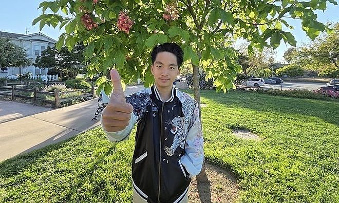 13岁亚裔男孩被超百所美国大学录取，“从未上过学”，引发热议（组图） - 3