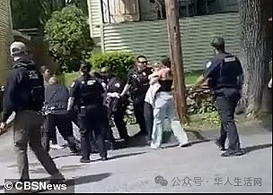踢车、泼液、扔婴儿,市长带头攻击ICE执法,已被逮捕(组图) - 4