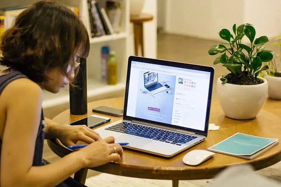 工薪阶层出生、非精英大学毕业？巴菲特的接班人，揭示“普娃” 搏出头的秘诀（组图） - 5