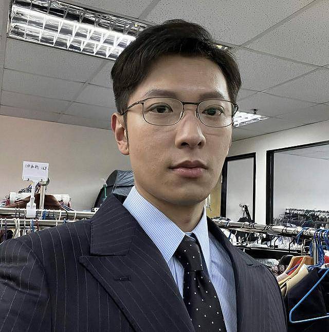 富婆妻子开美容店！香港男星绯闻女友捧场....（组图） - 5