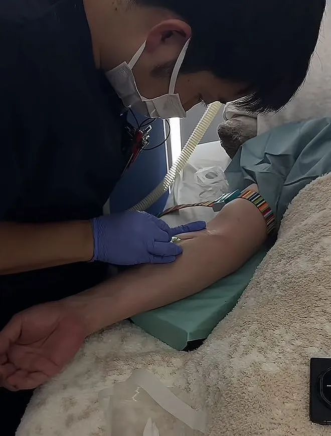 前央视“名嘴”王宁被曝日本做大血净！61岁脸色发暗，疑肾脏有问题（组图） - 9