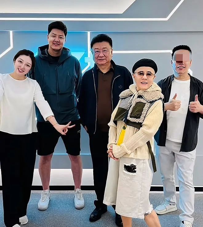 前央视“名嘴”王宁被曝日本做大血净！61岁脸色发暗，疑肾脏有问题（组图） - 2