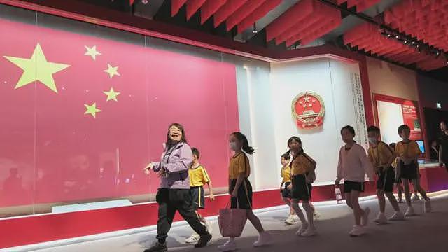 香港中学生受资助赴内地考察成“必修”,为何近期事故频发(组图) - 5