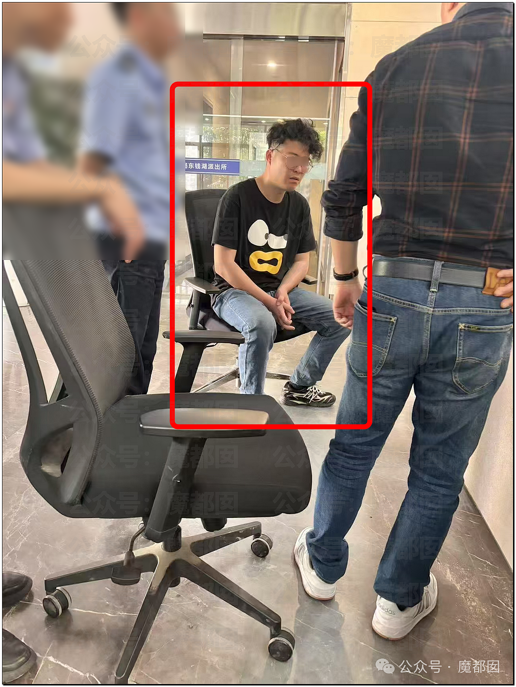 愤怒!男子在群内自曝和某音女网红不下20次后被抓现场(视频/组图) - 44