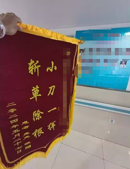 广州漫展上演活春宫!疑似“男男”啪啪啪,引百人围观(组图) - 9