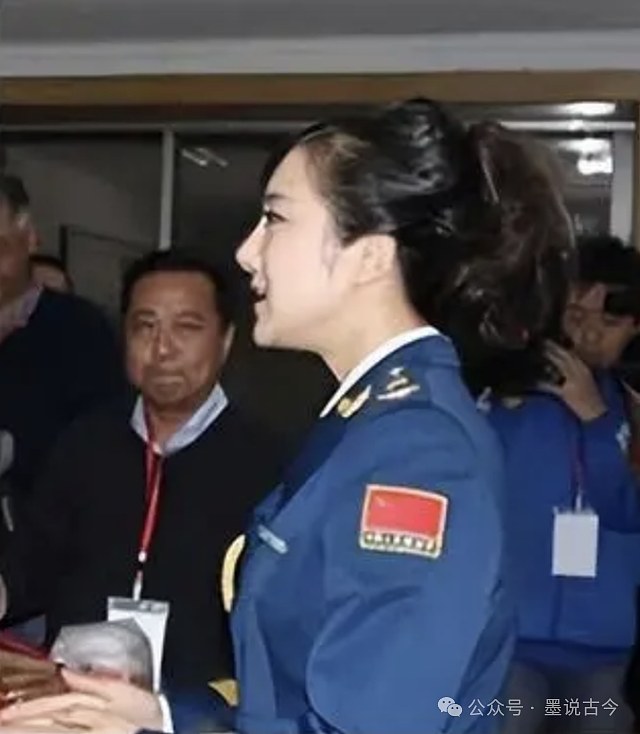 海军副司令王守业被查，辩称：“铁姑奶奶”的侄子在那，我敢吗？（组图） - 3