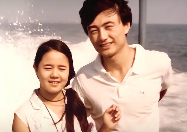 61岁王宁赴日本换血，金龟子陪同，手术画面曝光，知情者透更多（组图） - 28