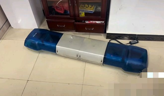 一海南牌照救护车在西藏墨脱无任务拉警笛还停车拍照？当地警方：已处罚教育（组图） - 3
