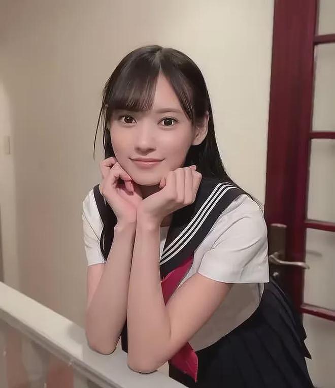 【美女】高颜值女艺人，明眸皓齿，笑容可人，纤纤细腰让人禁不住把玩（组图） - 3