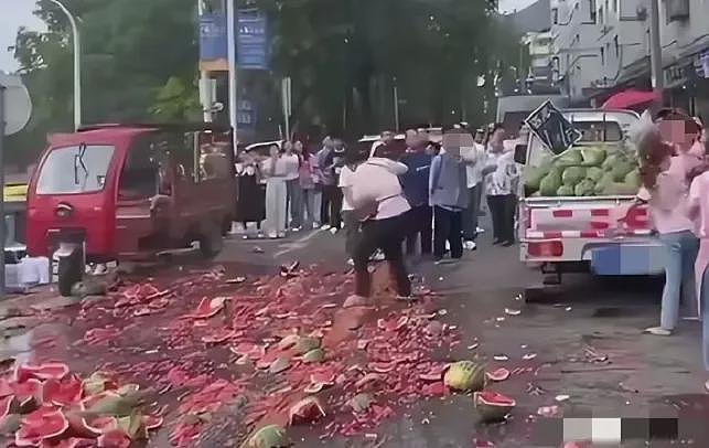 上海聋哑司机偷拍女性事件：残疾不是“免死金牌”（组图） - 5