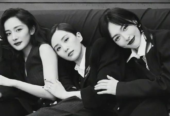 林更新评论区控不住了！网友不满赵丽颖新男友，希望她能换个人（组图） - 15