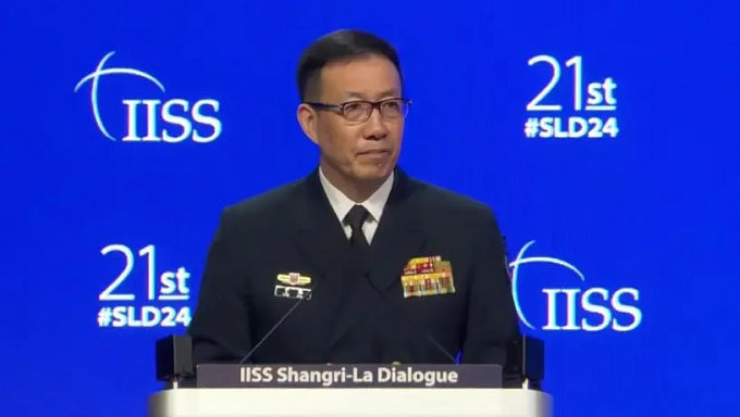 中国国防部长董军晤古特雷斯,称中方将提出新的维和承诺,支持联合国维和改革(组图) - 1