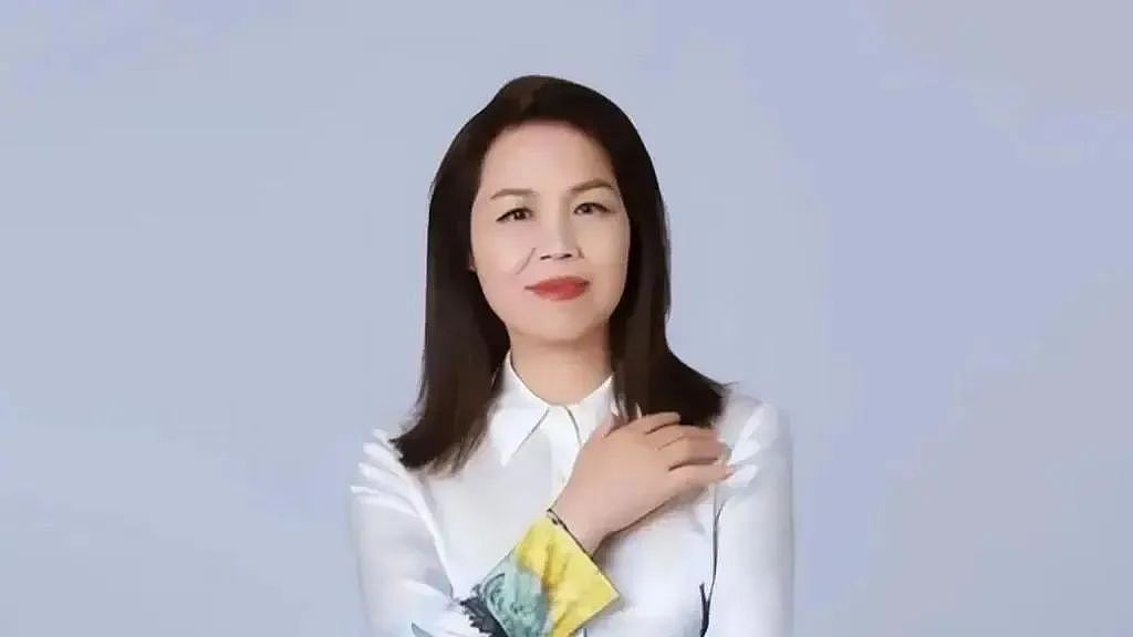 身家440亿！大学女副校长成陕西首富，29岁学霸女儿已任高管（组图） - 2