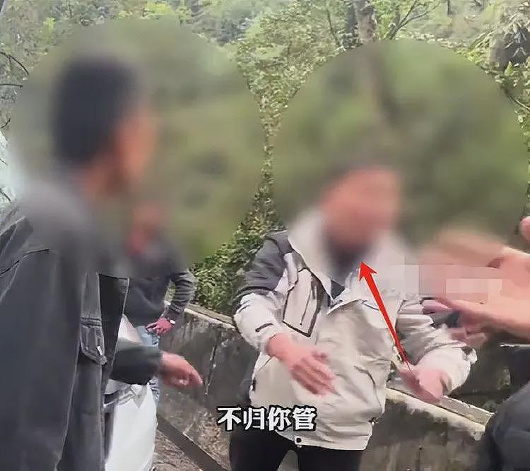 两男一女开救护车旅游后续：博主发声，仅罚200，海南卫健委回应（组图） - 8