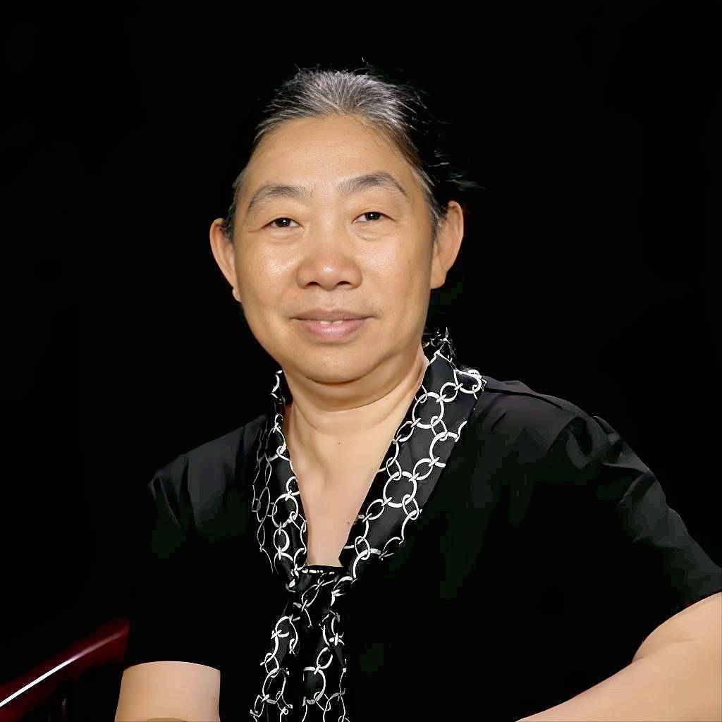 她是央视著名导演，是张纪中的第二任妻子，离婚9年现状如何（组图） - 5