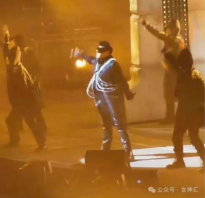 【爆笑】全网都在找潘玮柏的脖子?网友评论亮瞎眼(组图) - 4