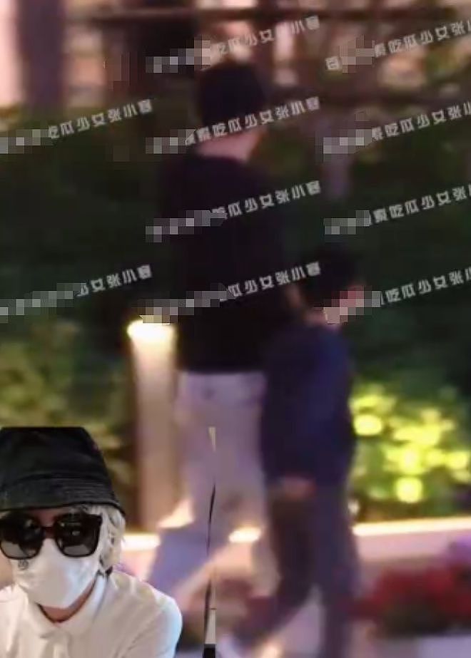 实锤!赵丽颖赵德胤恋情曝光,男方替女方带孩子,感情浓烈被曝二搭(组图) - 3