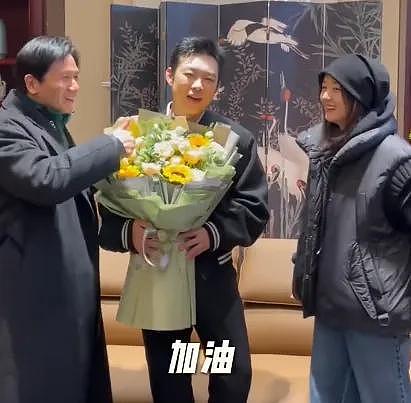 赵丽颖赵德胤恋爱时间线被扒!去年情人节秀恩爱,女方穿男方衬衫(组图) - 11
