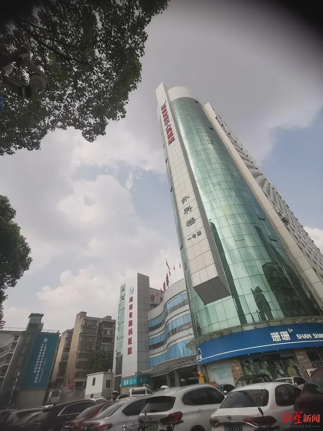 千万富翁精神病医院内自缢：法院驳回家属对长沙卫健委的行政起诉（组图） - 3