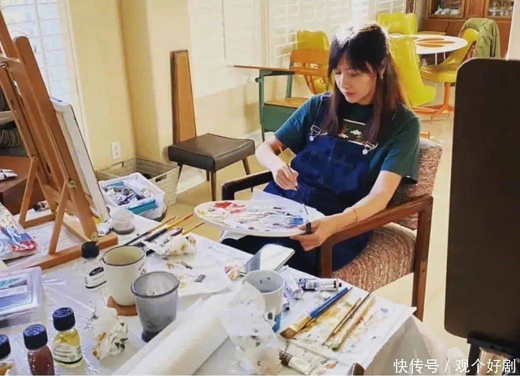 “风流才女”徐静蕾现状：住美国豪宅，身材发福，51岁不婚不育（组图） - 6