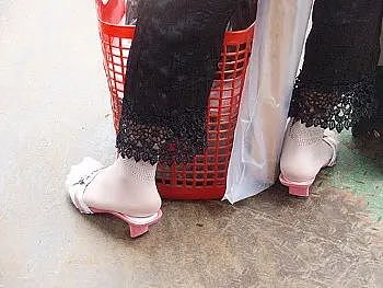 “与怪胎文化有关”?越南女孩为什么那么白(组图) - 5