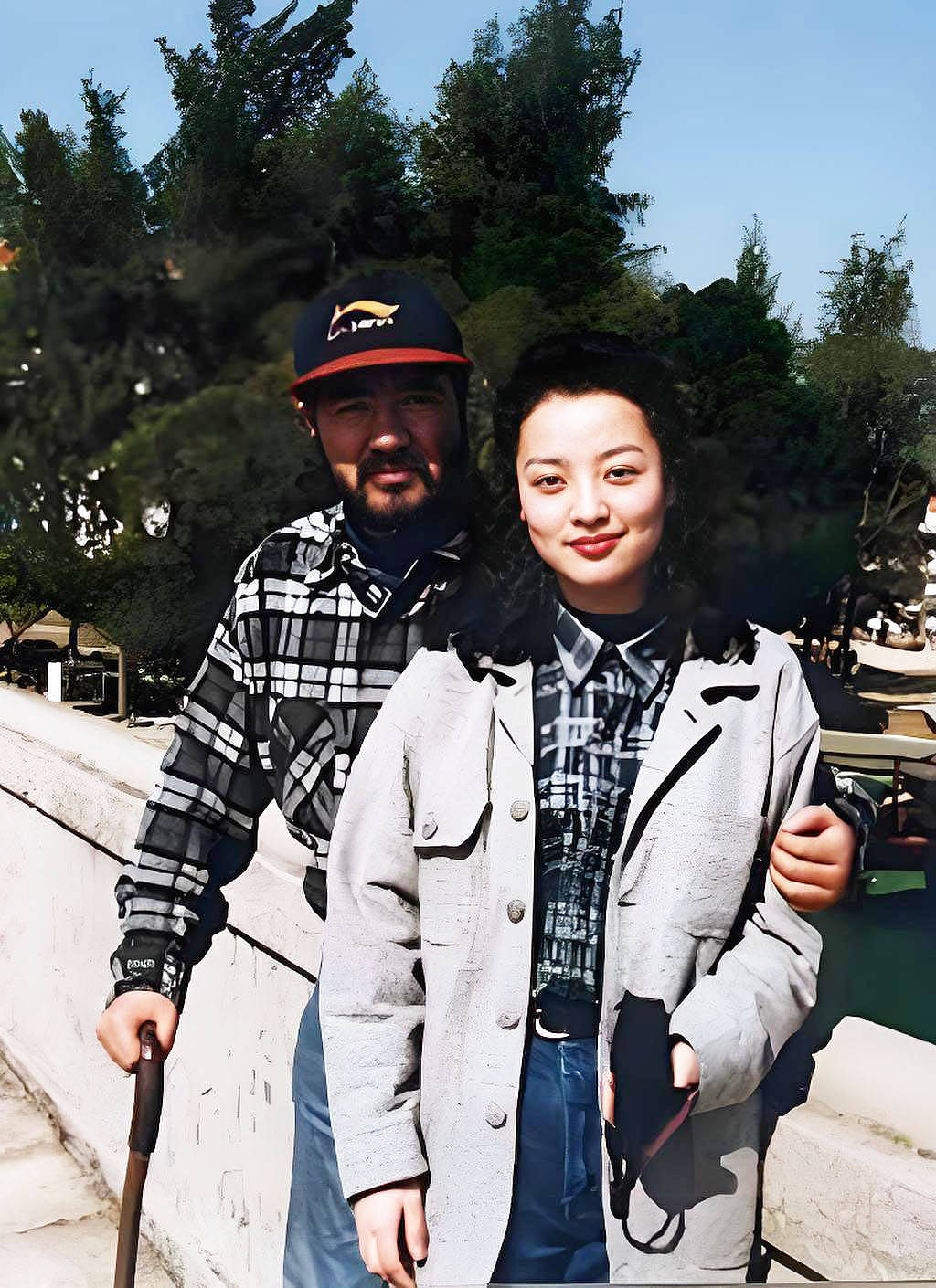 她是央视著名导演，是张纪中的第二任妻子，离婚9年现状如何（组图） - 10