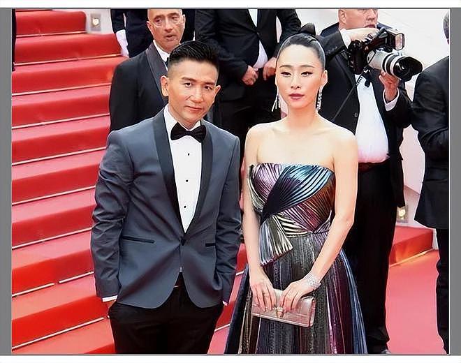 实锤!赵丽颖赵德胤恋情曝光,男方替女方带孩子,感情浓烈被曝二搭(组图) - 17