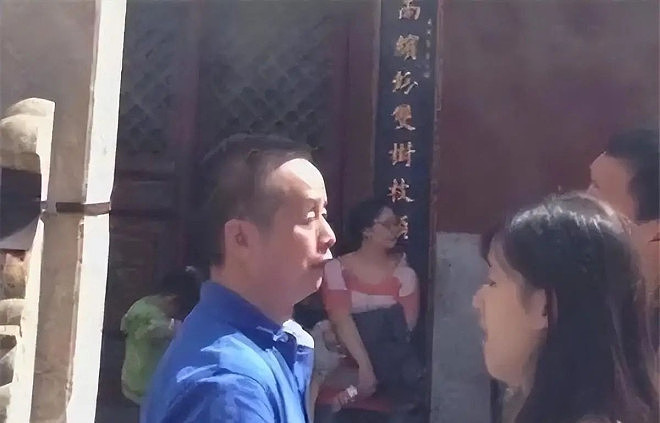 章丽厚：刘强东的老丈人，章泽天的爸（组图） - 6