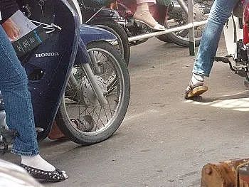 “与怪胎文化有关”?越南女孩为什么那么白(组图) - 9