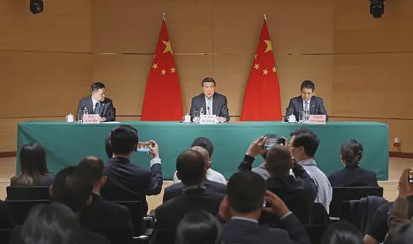 特朗普为何让步？幕僚警告他“对华关税再不降，基本盘要崩”（组图） - 3
