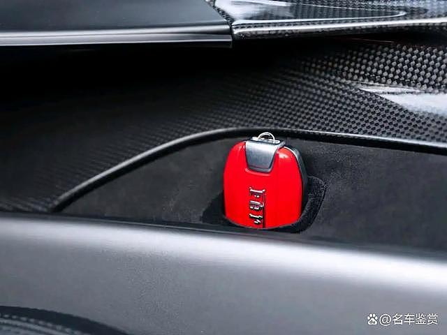 【汽车】每日超跑系列:2020 法拉利 Monza SP2(组图) - 15