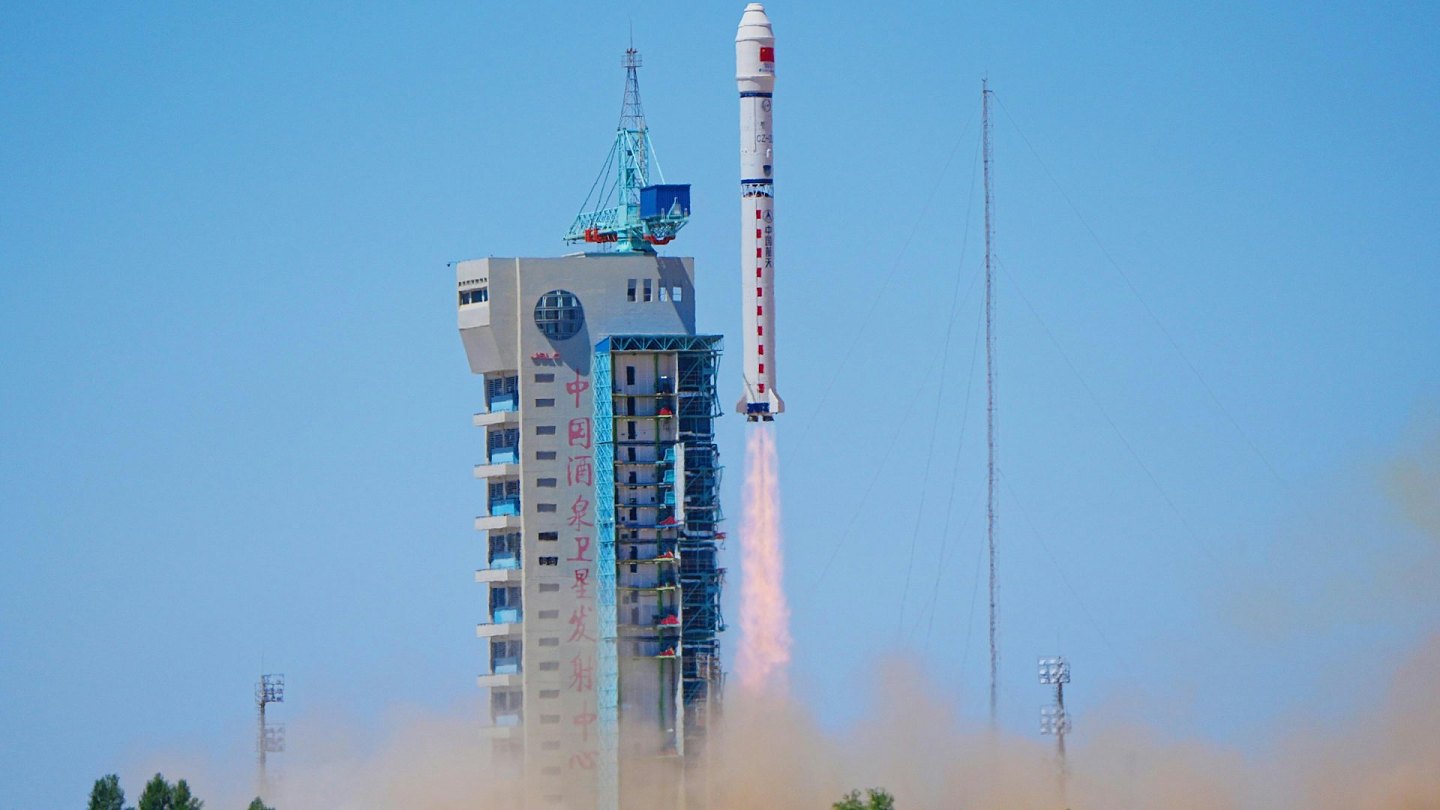 中国发射全球首个太空计算卫星星座,开启太空计算时代(组图) - 1