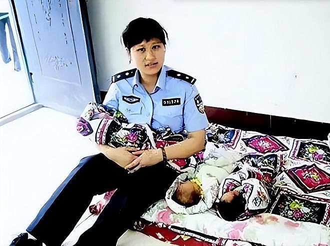 17年前，汶川女警揭衣露乳哺育9婴，归来连升四级，最后结局泪目（组图） - 19
