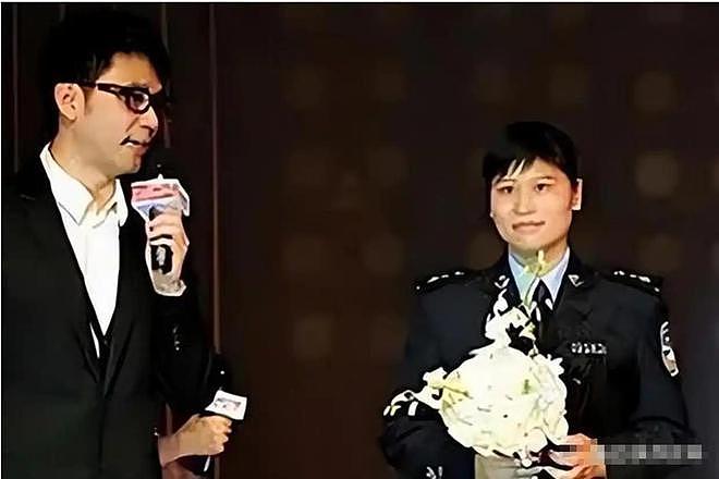17年前，汶川女警揭衣露乳哺育9婴，归来连升四级，最后结局泪目（组图） - 24