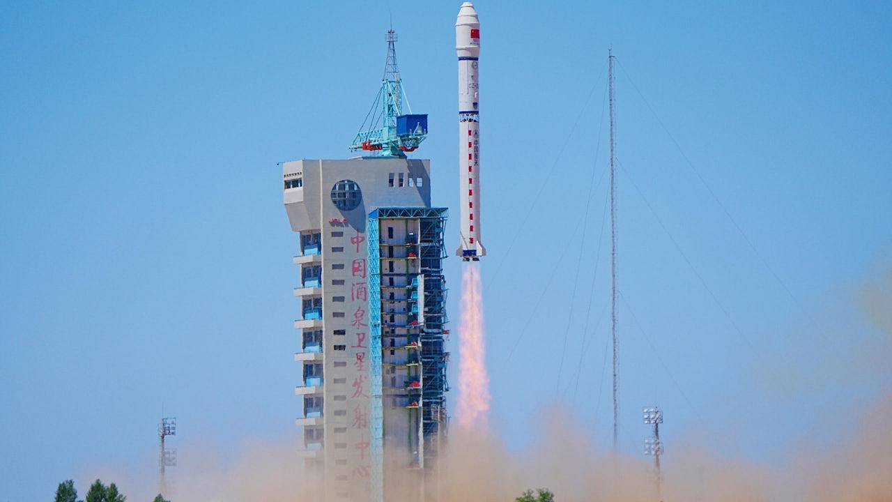 中国发射全球首个太空计算卫星星座,开启太空计算时代(组图) - 2