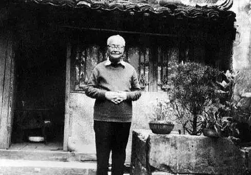 生前曾被封杀，死后迅速封神（组图） - 12