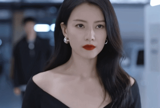 消失多年的高圆圆重返内娱！她怎么变成恶女了...（组图） - 5