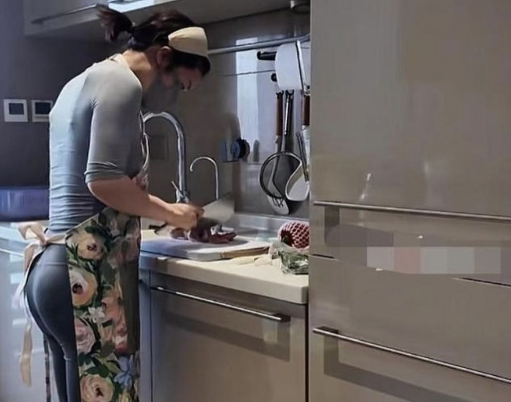 月入2万！穿瑜珈服上门做饭挨批，女网红：日常穿搭，未来想建团队（视频/组图） - 3