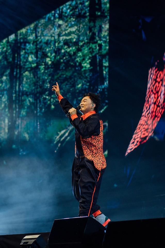 陈奕迅世界巡回演唱会宣布延期,今确诊新冠肺炎实时停止所有演出(组图) - 1