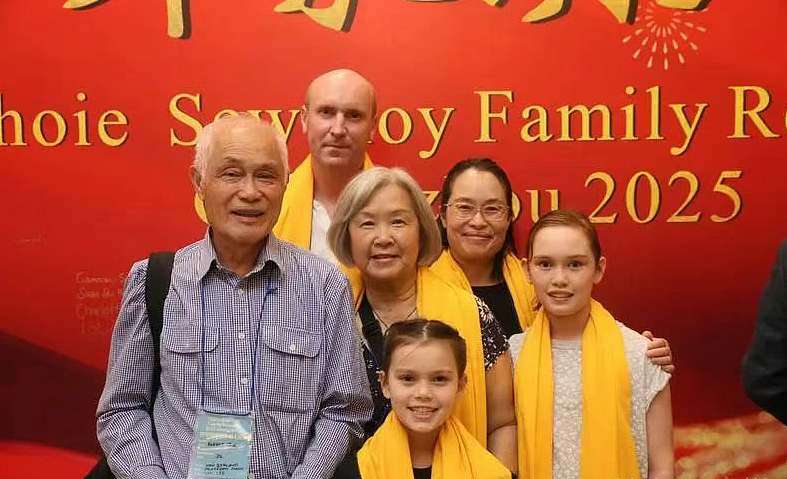 新西兰第6代华人后代回乡祭祖,“根本不像中国人!”很多人围观……(组图) - 3