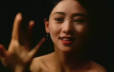 他俩早分居了！二婚二离陷入恐婚，离开3年陪女儿定居国外（组图） - 12