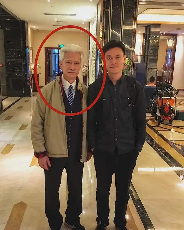 曝78岁老戏骨高雄移民加拿大!标志性胡须已剃光,头发眉毛全白了(组图) - 4